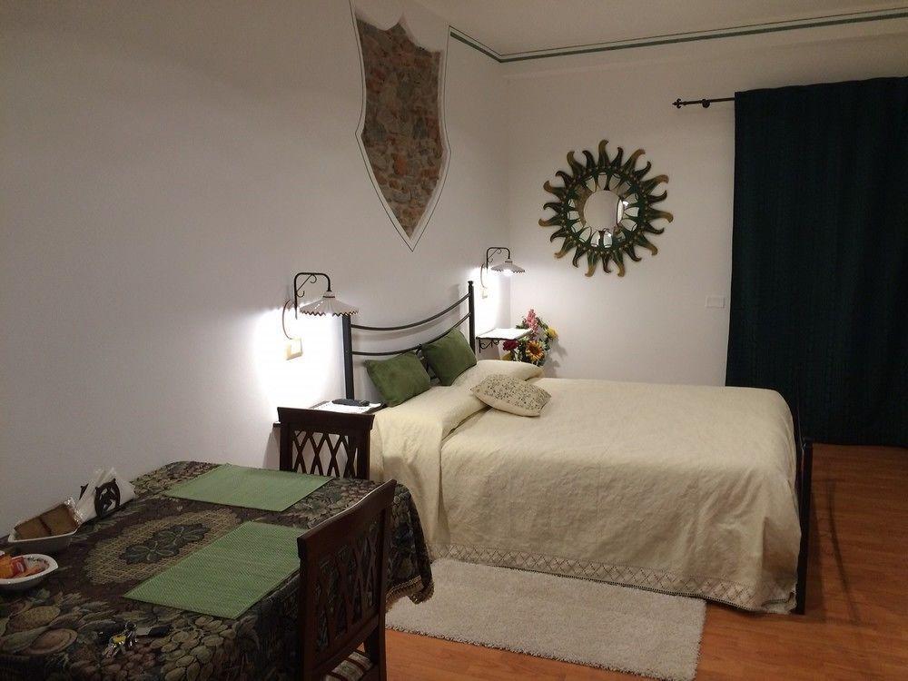 B&B Al Castello Casale Litta Екстер'єр фото