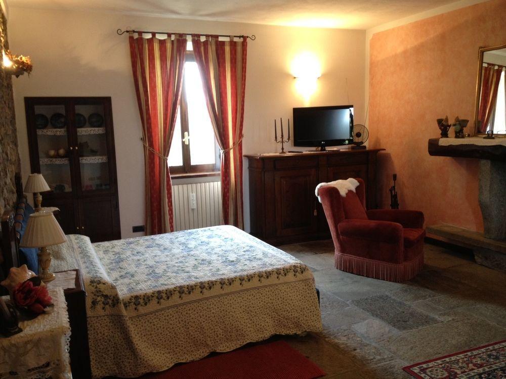 B&B Al Castello Casale Litta Екстер'єр фото